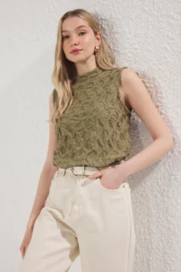 TRENDYOLMİLLA Khaki textured Regular/Normal Pattern Flexible  Knitting Blouse - Image 2