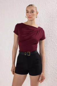 TRENDYOLMİLLA Burgundy Drape Detailed Fitted Knitting Blouse