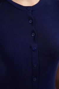 TRENDYOLMİLLA Navy Blue Crew Neck Thin Blouse - Image 4
