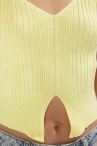 TRENDYOLMİLLA Yellow Boyundan Sleeveless Knitwear Thin Blouse - Image 3