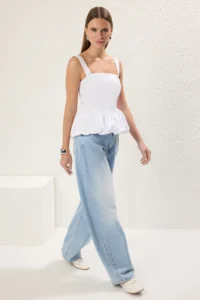 TRENDYOLMİLLA White Balloon Skirt Sleeveless Weaving Blouse - Image 2