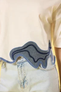 TRENDYOLMİLLA Ecru Weaving Detailed relaxed/Rahat Pattern Crop Knitting Blouse - Image 3