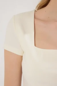TRENDYOLMİLLA Stone Square Neck Fitted Knitting Blouse  Knitting Blouse - Image 4