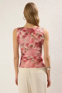 TRENDYOLMİLLA Multicolored Fitted/Drape Detailed Knitting Blouse - Image 4