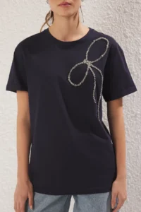 TRENDYOLMİLLA Navy Blue Bow Stone Detailed Regular/Normal Pattern Knitting Blouse - Image 3