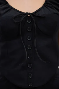 TRENDYOLMİLLA Black Linen Content Satin Detailed Fitted Sleeveless Weaving Blouse - Image 3