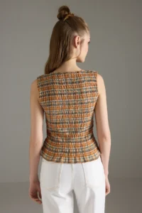 TRENDYOLMİLLA Multicolored Abstract Printed Crepe Fitted Gipelli Flexible Knitting Blouse - Image 4