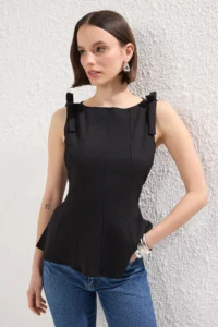 TRENDYOLMİLLA Black Zero Sleeve peplum Fitted at the Waist Shoulder Bow Detailed Knitting Blouse