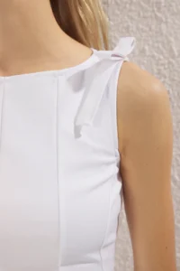 TRENDYOLMİLLA White Zero Sleeve peplum Fitted at the Waist Shoulder Bow Detailed Knitting Blouse - Image 3