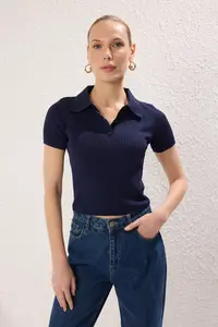 TRENDYOLMİLLA Navy Blue-Ecru Basic Polo Shirt Collar 2 Sets Paket Knitwear Thin Blouse - Image 2