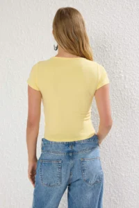 TRENDYOLMİLLA Light Yellow Ruffle/Drape Detailed Fitted Knitting Blouse - Image 4