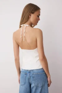 TRENDYOLMİLLA Ecru Cotton Thin Gabardine Barbell Collar Weaving Blouse - Image 4