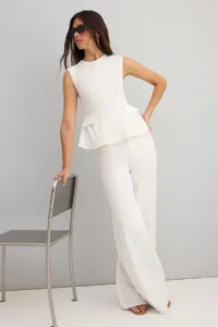 TRENDYOLMİLLA Ecru Cotton Gabardine peplum Pocket Detail Weaving Blouse