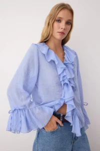 TRENDYOLMİLLA Mavi Frilly Bohem Thin Cotton Material Long Sleeve Weaving Blouse