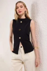 TRENDYOLMİLLA Black Aksesuar buttoned Crew Neck Regular Size Vest Knitting Blouse - Image 2