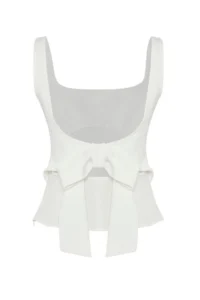 TRENDYOLMİLLA White Back Bow Detailed Fitted Sleeveless Weaving Blouse - Image 6