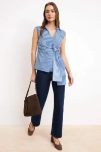 TRENDYOLMİLLA Mavi Striped Double breasted Binding Detailed Weaving Blouse