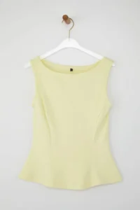TRENDYOLMİLLA Yellow Zero Sleeve Crew Neck Flexible Knitting Blouse - Image 5