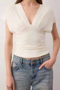 TRENDYOLMİLLA Ecru Fitted Drape Detailed Knitting Blouse - Image 5
