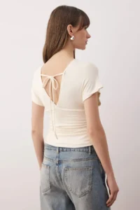 TRENDYOLMİLLA Ecru Fitted Drape Detailed Knitting Blouse - Image 6