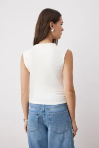 TRENDYOLMİLLA Black-Ecru 2 Sets Package Fitted Asymmetric Knitting Blouse - Image 4