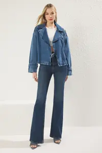 TRENDYOLMİLLA Mavi Double breasted Belt with buckle Oversized denim Blazer Jacket - Image 2
