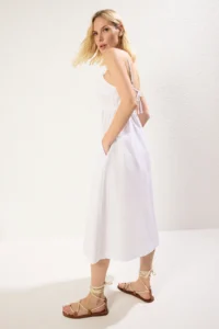 TRENDYOLMİLLA White Skirt Opened at Waist Waist Dekolteli Poplin Midi Weaving Dress - Image 2