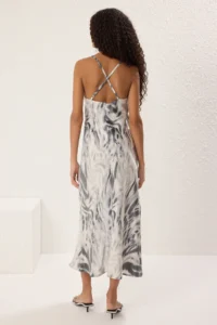 TRENDYOLMİLLA Mink Abstract Patterned Plain Kesim Satin Midi Weaving Dress - Image 5