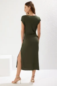 TRENDYOLMİLLA Khaki Plain Ruffle / Drape Midi Gather Drape Detailed Double breasted Collar Knitting Dress - Image 5
