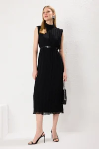 TRENDYOLMİLLA Black Arched Plain Kesim pleated Midi Lined Siphon Weaving Dress - Image 2