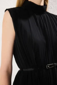 TRENDYOLMİLLA Black Arched Plain Kesim pleated Midi Lined Siphon Weaving Dress - Image 3