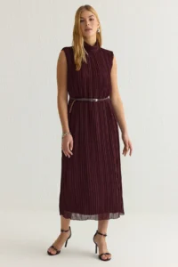 TRENDYOLMİLLA Burgundy Arched Plain Kesim pleated Midi Lined Siphon Weaving Dress - Image 2