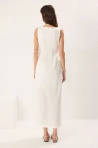 TRENDYOLMİLLA White A Cut Waist Dekolteli Maxi Lined Weaving Dress - Image 4