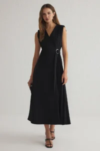 TRENDYOLMİLLA Black Skirt Opened at Waist Accessory Detailed pleated Midi Weaving Dress - Image 2