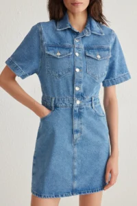 TRENDYOLMİLLA Mavi Pocket Detail Short Sleeve Mini denim Shirt Dress - Image 3