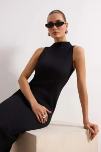 TRENDYOLMİLLA Black textured Material Dog collar Fitted Flexible Maxi Knitting Dress