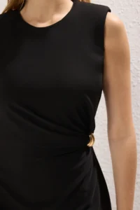 TRENDYOLMİLLA Black Bodysuit hugging with accessories Midi Weaving Dress - Image 7