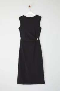 TRENDYOLMİLLA Black Bodysuit hugging with accessories Midi Weaving Dress - Image 9