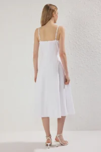 TRENDYOLMİLLA White A Cut Embroidered Midi Lined Poplin Weaving Dress - Image 5