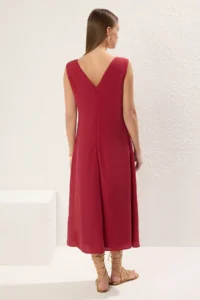 TRENDYOLMİLLA Burgundy Plain Kesim Midi Weaving Dress - Image 4
