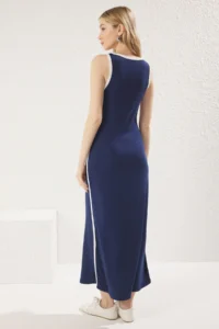 TRENDYOLMİLLA Navy Blue Color Blocked Piping Detailed Slit Soft Fabric Maxi Flexible Knitting Dress - Image 5