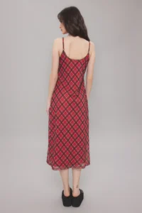 TRENDYOLMİLLA Rejection Binding Detailed Checkered Tulle Maxi Flexible Knitting Dress - Image 4