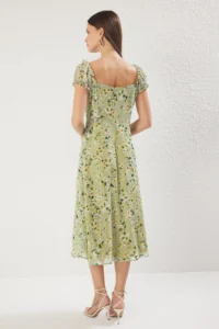 TRENDYOLMİLLA Light Green Floral Lined Siphon Flight Flight Weaving Midi Shirt Dress - Image 4