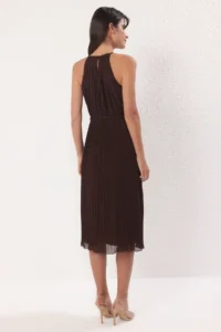 TRENDYOLMİLLA Brown Arched pleated Siphon Flight Flight Weaving Midi Dress - Image 4