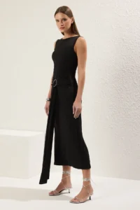 TRENDYOLMİLLA Black Plain Maxi Accessory Detailed Flexible  Knitting Dress - Image 2