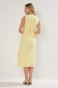 TRENDYOLMİLLA Light Yellow  Belted linen blended Midi Weaving Shirt Dress - Image 4