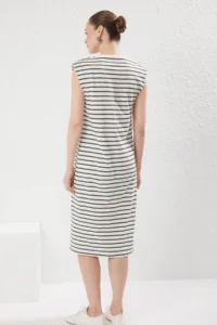 TRENDYOLMİLLA Gray Striped shift/Plain Kesim padded Midi Knitting Dress - Image 4