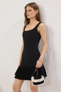 TRENDYOLMİLLA Black Plain pleated Mini Weaving Dress - Image 2
