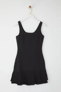 TRENDYOLMİLLA Black Plain pleated Mini Weaving Dress - Image 6