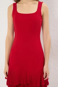 TRENDYOLMİLLA Rejection Plain pleated Mini Weaving Dress - Image 4